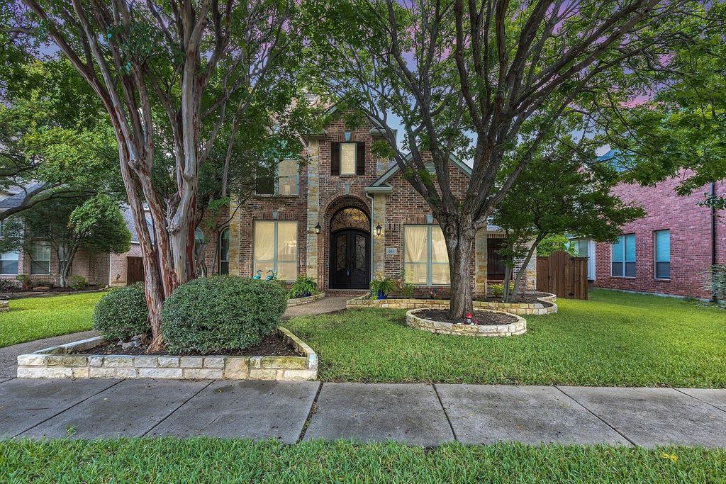 Spacious family home with kitchen and living area