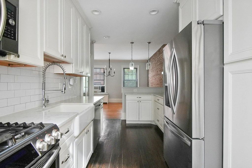 Property in a prime location with modern interiors