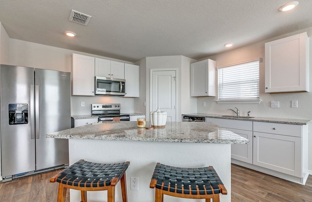 Property in a prime location with modern interiors