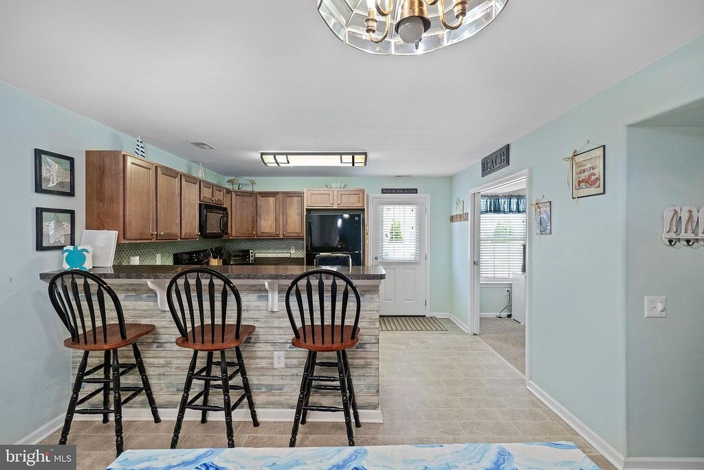 Property in a prime location with modern interiors