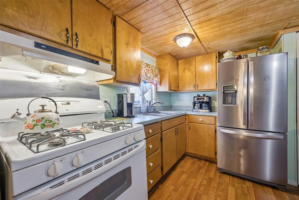 Home with bright interiors and well-maintained exterior