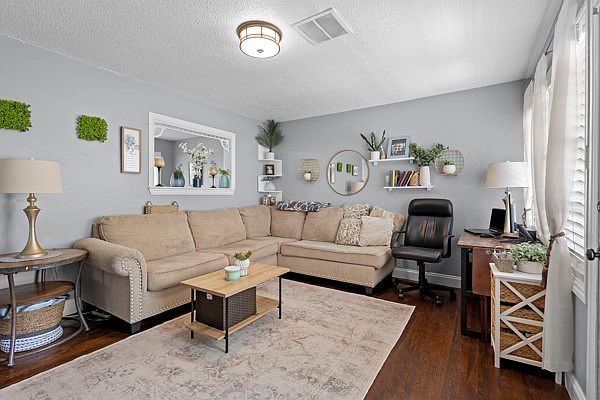 Property in a prime location with modern interiors