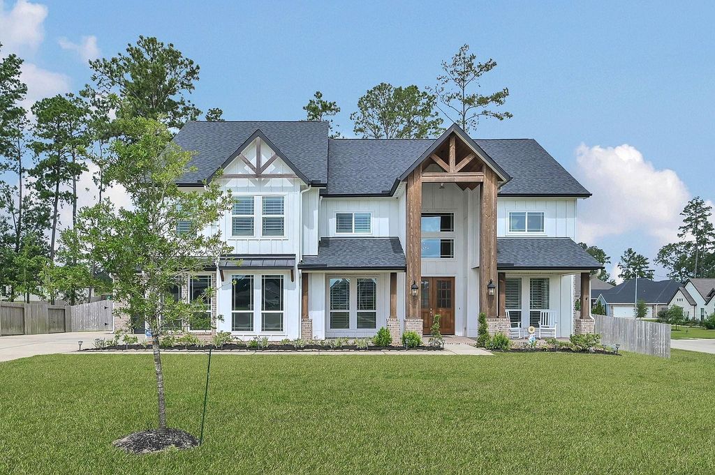 Property in a prime location with modern interiors