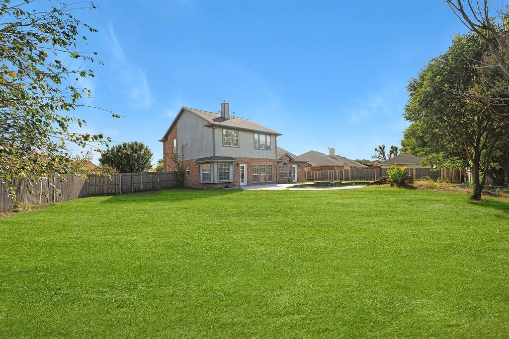 Property in a prime location with modern interiors