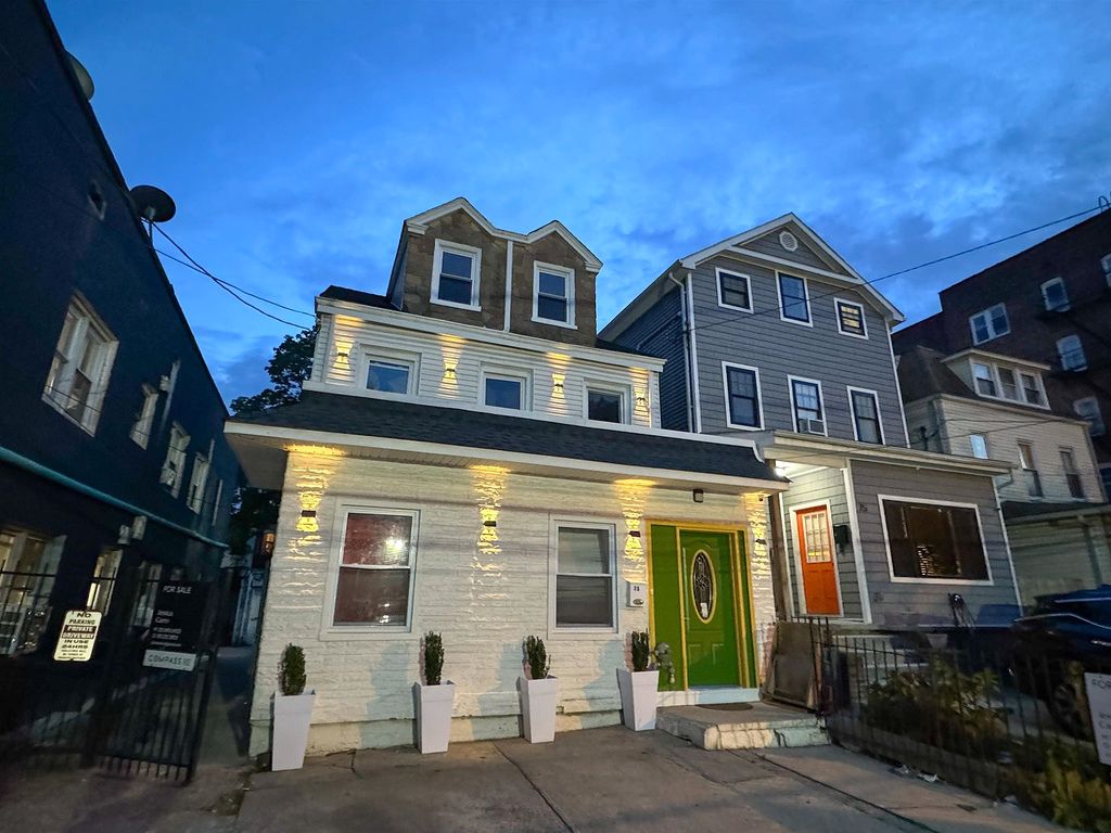 Cozy home in a quiet neighborhood