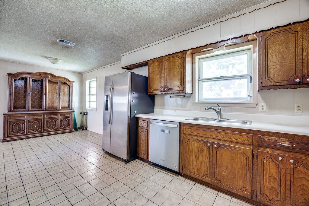 Home with bright interiors and well-maintained exterior