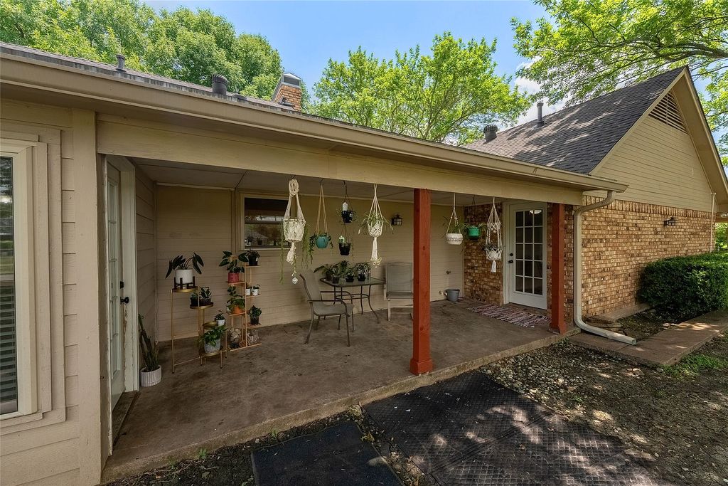 Home with bright interiors and well-maintained exterior