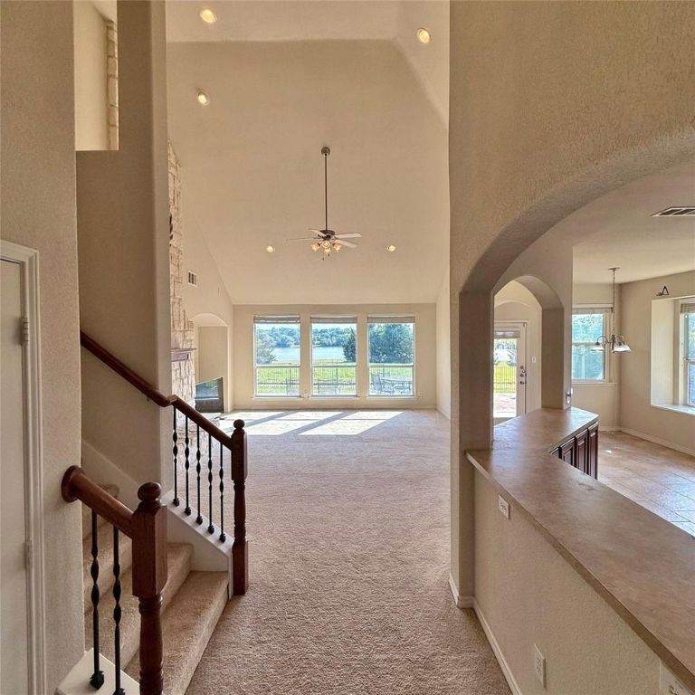 Property in a prime location with modern interiors