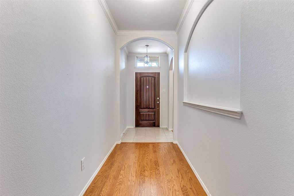 Property in a prime location with modern interiors